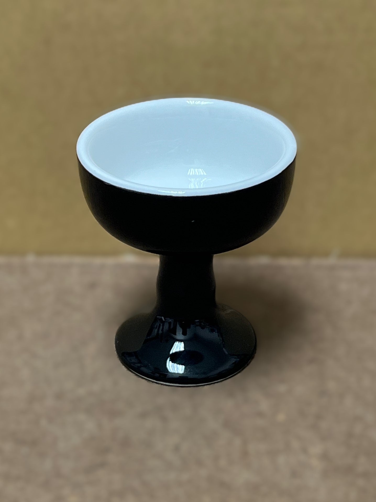 B-AK-010 AK-(瓦)飯碟